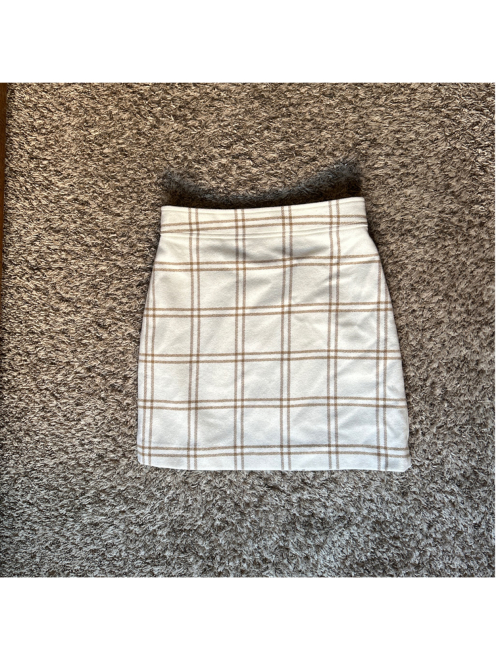 Women's J.Crew Wool Blend Plaid Mini Skirt, Size 4, White and Beige